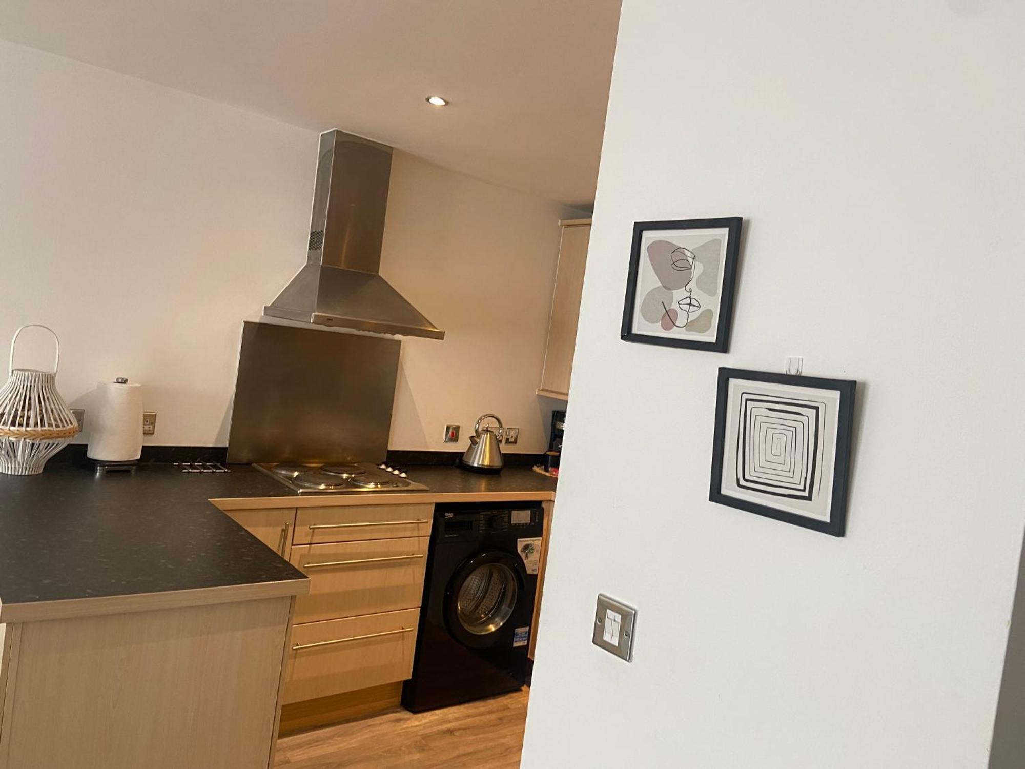 2 Bedroom Near Ocean Village Marina Port Apartment Southampton Zewnętrze zdjęcie