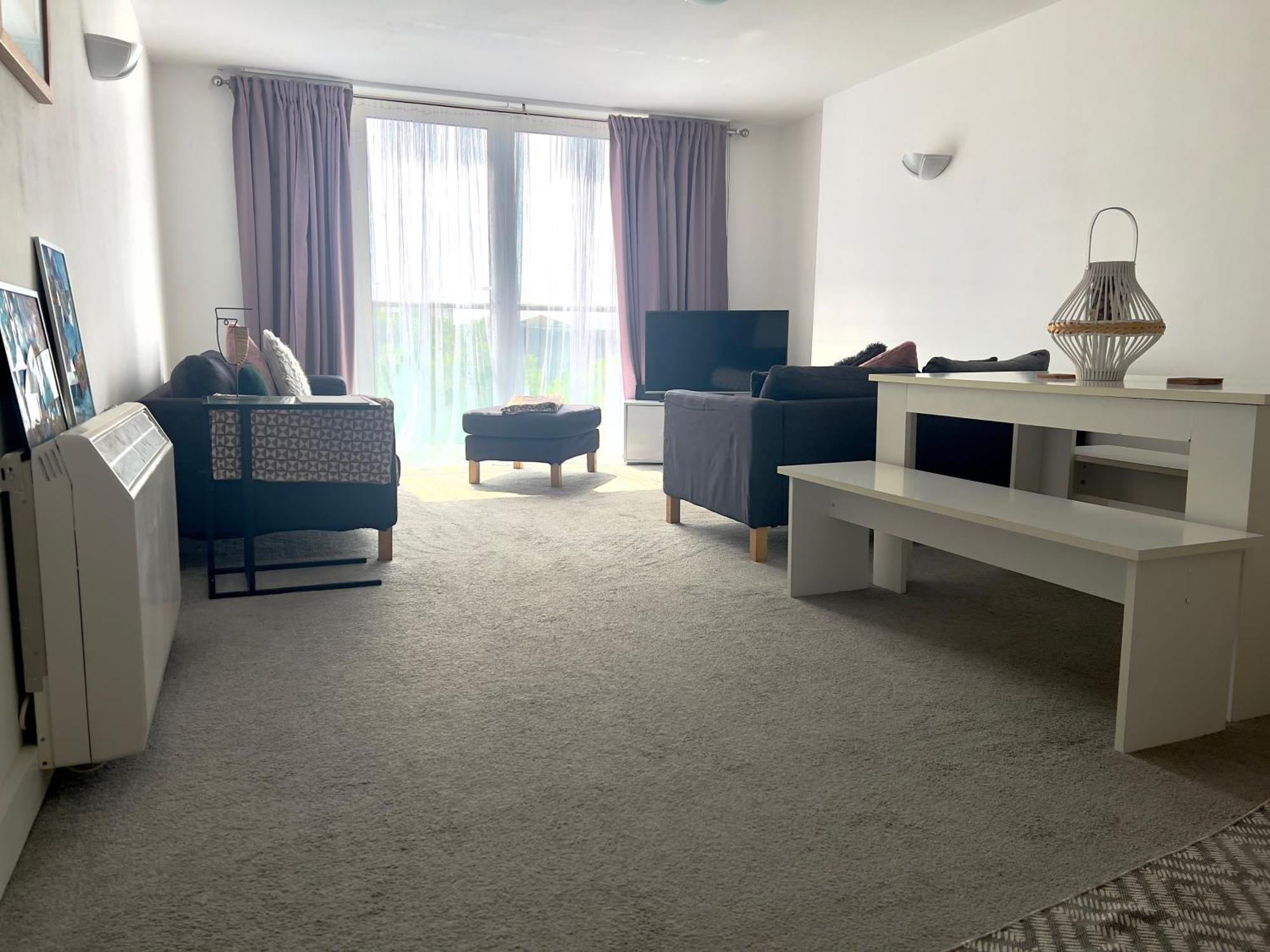 2 Bedroom Near Ocean Village Marina Port Apartment Southampton Zewnętrze zdjęcie