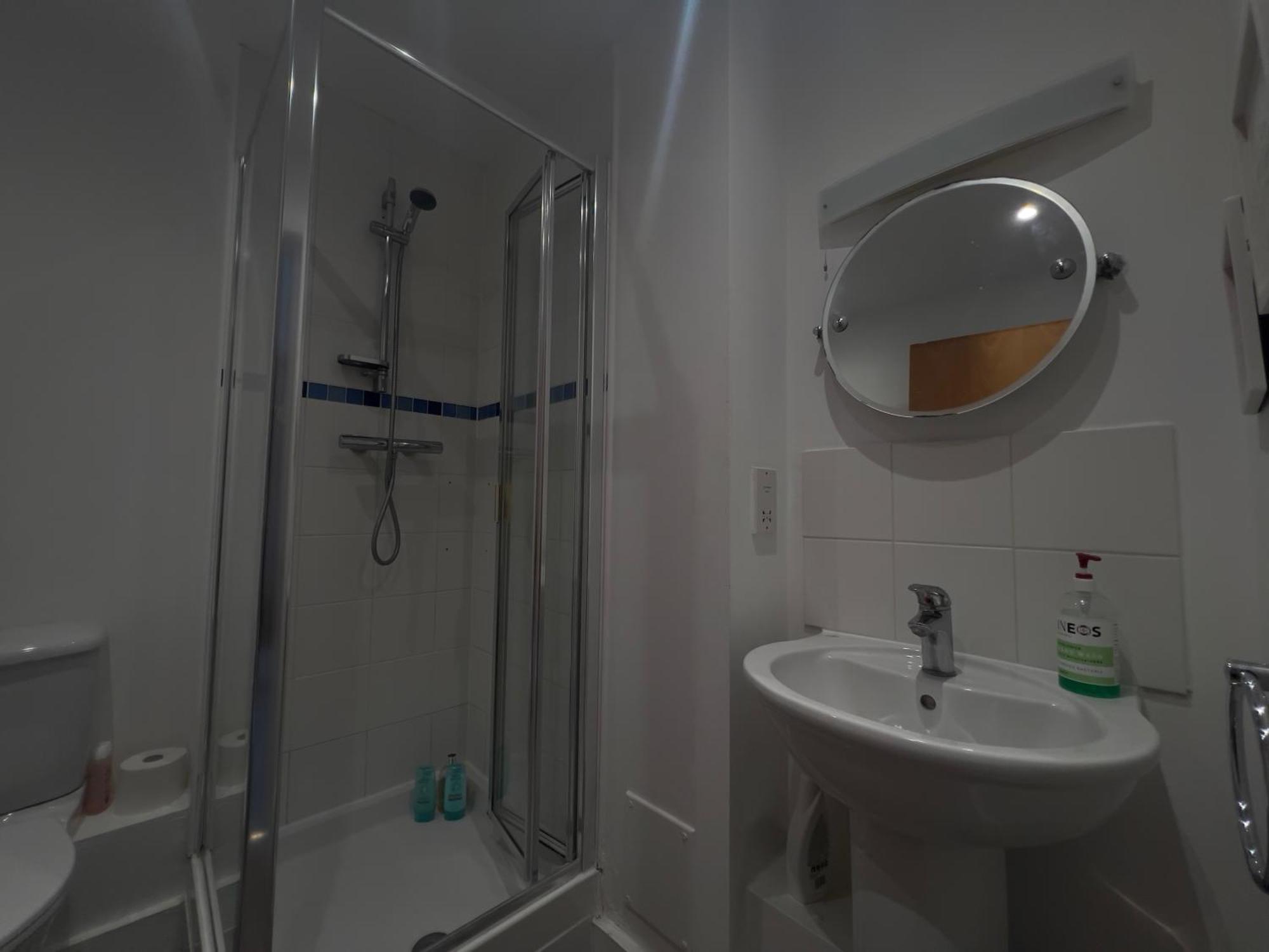2 Bedroom Near Ocean Village Marina Port Apartment Southampton Zewnętrze zdjęcie