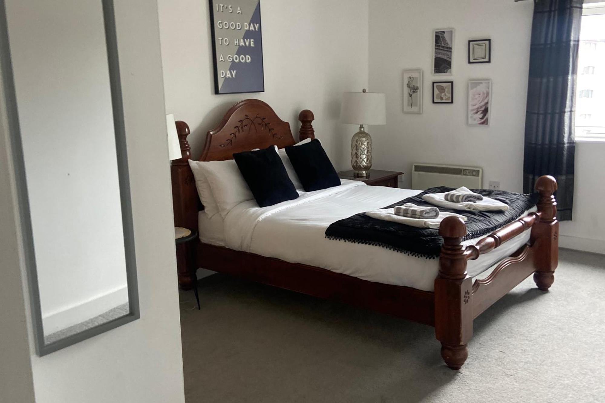 2 Bedroom Near Ocean Village Marina Port Apartment Southampton Zewnętrze zdjęcie